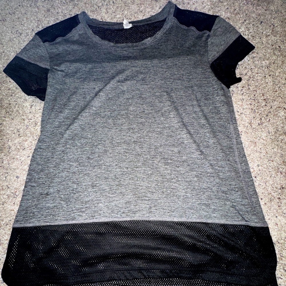 Gray mesh workout tshirt